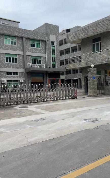 虎门靠长安原房东独院厂房出租，11000平方带精装修