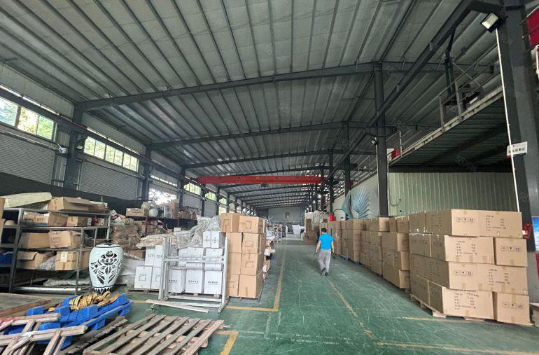 虎门一楼厂房出租11米高原房东办公室装修加阁楼