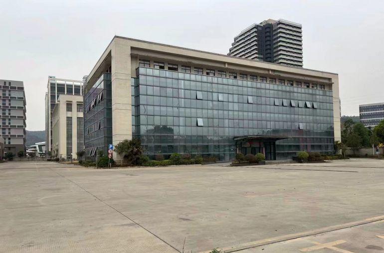 虎门独院出租单一层1万平钢构厂房，滴水12米，国有工业用地