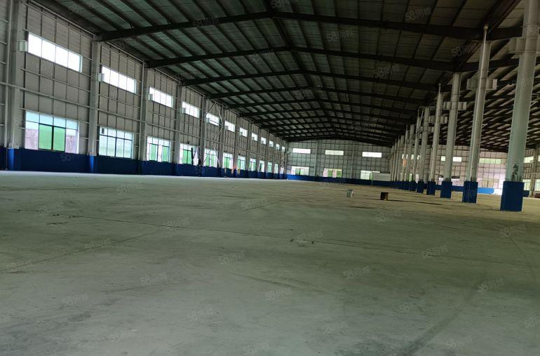 长安镇独门独院厂房出租，一楼10米高，4500平方，空地6千