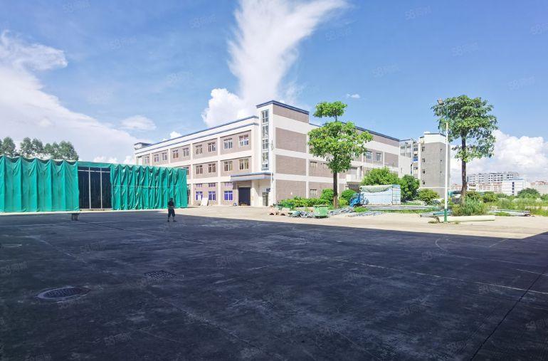 乌沙新出二楼2580平方，原房东厂房低价出租