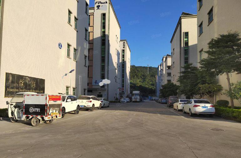 长安乌沙全新独栋7500平 原房东厂房出租水电齐全