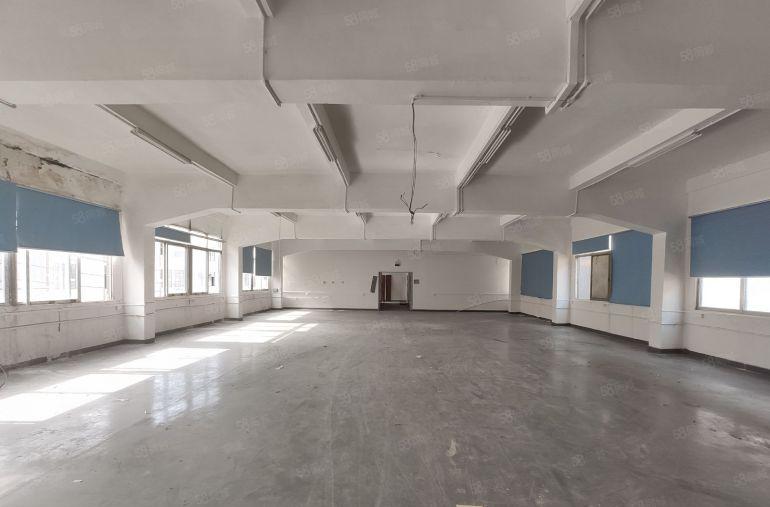 长安锦厦三楼整层1000平现成办公室装修工业厂房出租