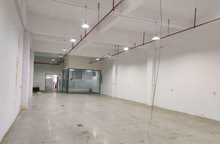 长安沙头汽配城附近二楼350平现成办公室装修工业厂房出租