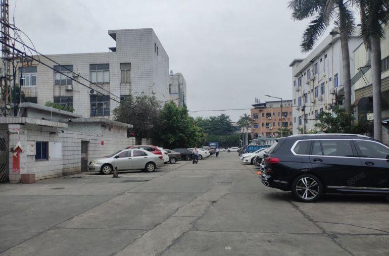 长安镇乌沙靠近深圳独院2500平精装修水电齐全厂房整租，分租