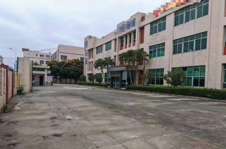 长安乌沙社区5400平独院厂房招租三层实际1800层，