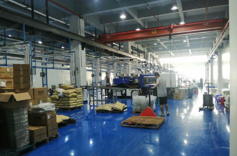 长安镇一楼1100平厂房出租带行车注塑模具车间低价出租