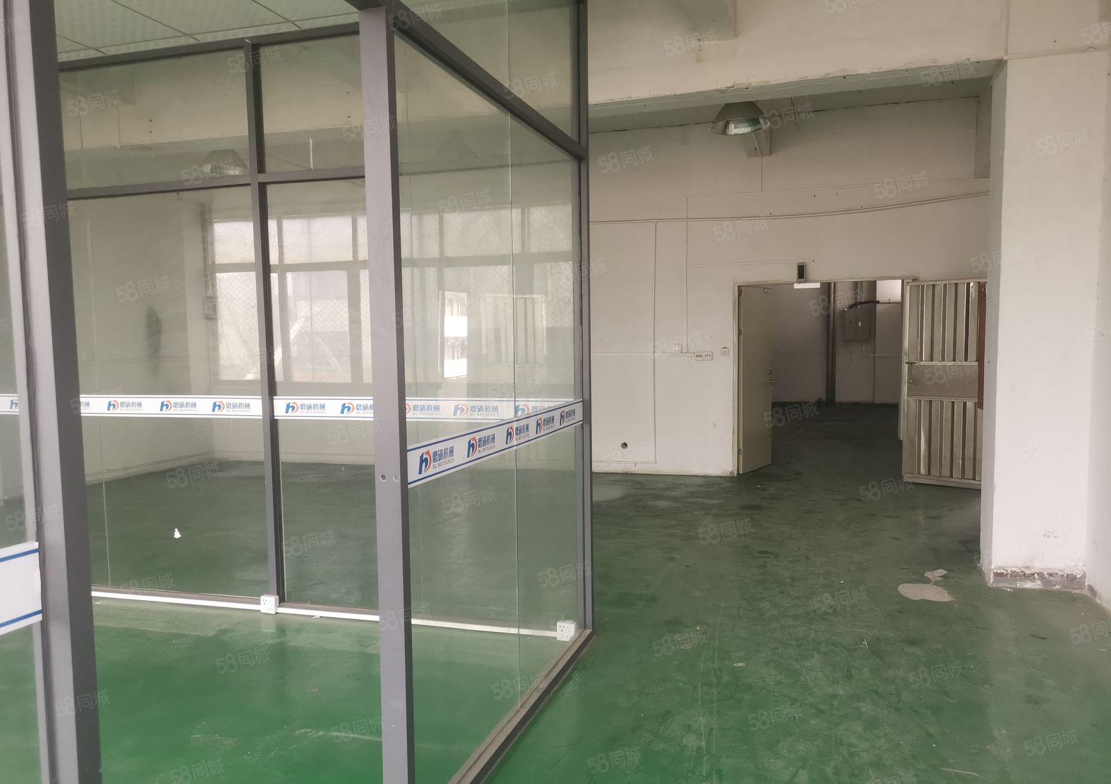 长安各种楼上精装修400平方左右厂房招租