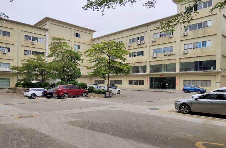 长安原房东工业园区新出楼上800平厂房精装修低价出租水电齐全