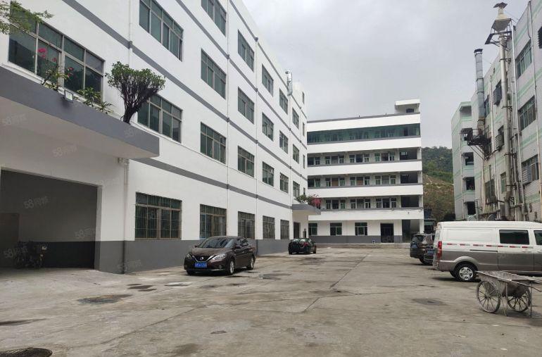 长安乌沙新出红本厂房楼上980平实际面积出租带装修可办环评