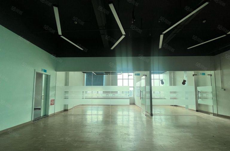 长安乌沙原房东整层1500平厂房出租 可分租 水电齐全