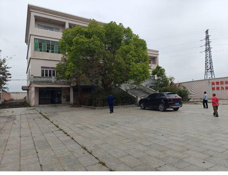 长安靠深圳新出单一层厂房出租，水电齐全，工业用地，一手房东