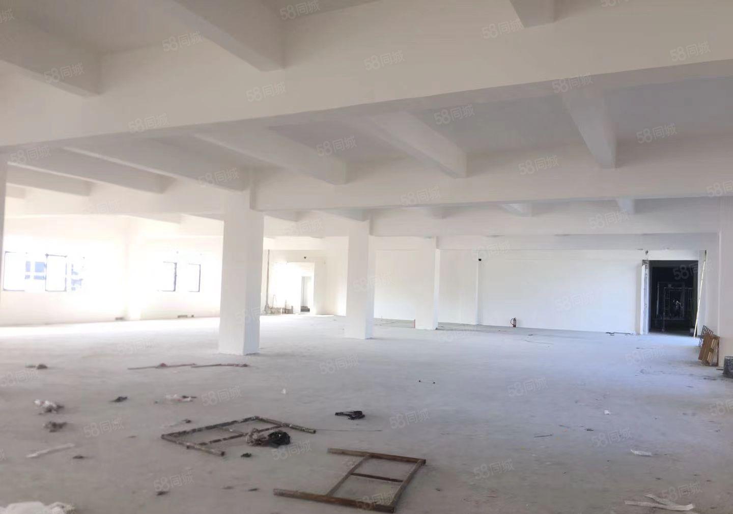 长安宵边4000平原房东出租 业主全新装修 交通方便