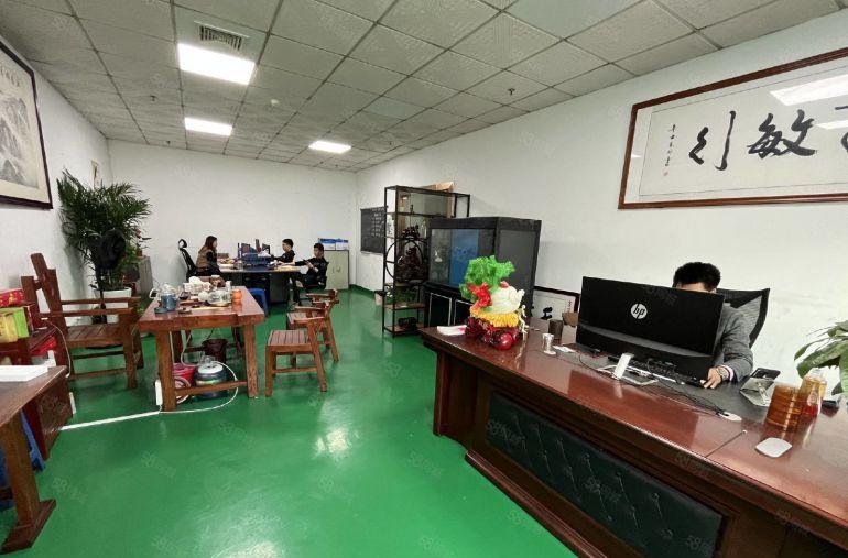 长安万科4850平可分精装修低价厂房仓库无尘车间一楼楼上出租