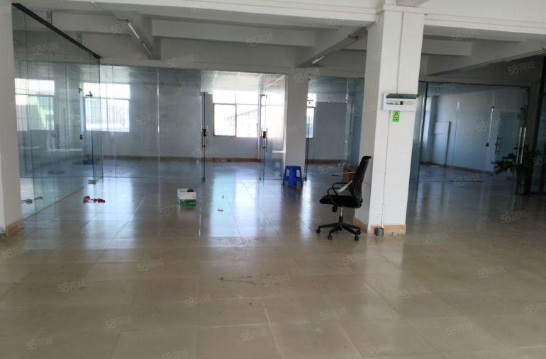 长安主干道旁楼上精装修450平方厂房仓库出租空地超大