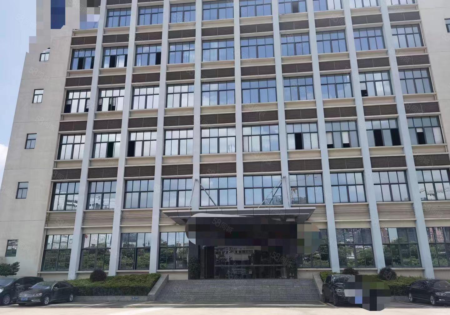 长安镇新空出精装修厂房，2000平方整层水电齐全，无需转让费