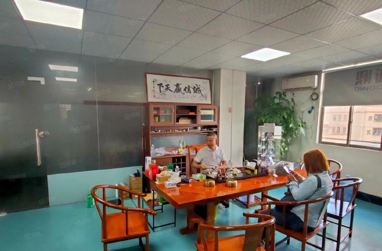 小面积低价出租 长安宵边楼上260平精装修水电齐全标准厂房