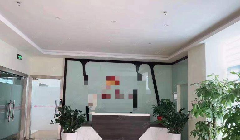 新出豪华装修标准厂房1500平低价出租，可分租。