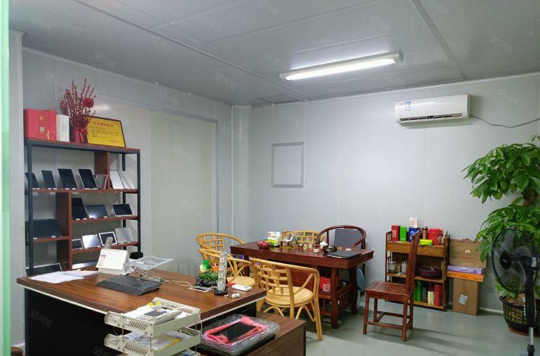 长安镇宵边小独院，总面积6000平方，厂房三层4500平方