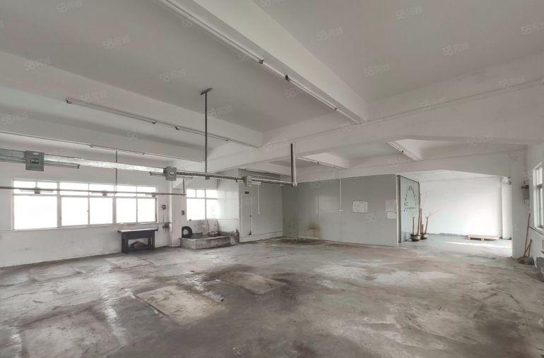 楼上300平报价14块 乌沙带装修低价厂房出租