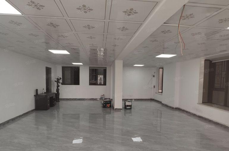 长安沙头楼上230平精装修水电齐全拎包生产厂房出租