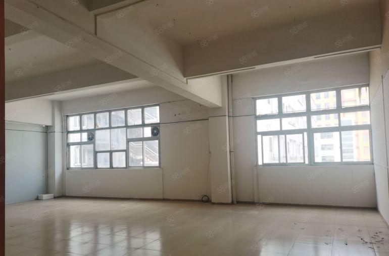 长安厂房出租 一楼800平方米起租 二楼600平米起租