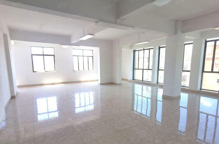 长安厦边沿河路，全新办公室低价出租，可做小加工，145平方起