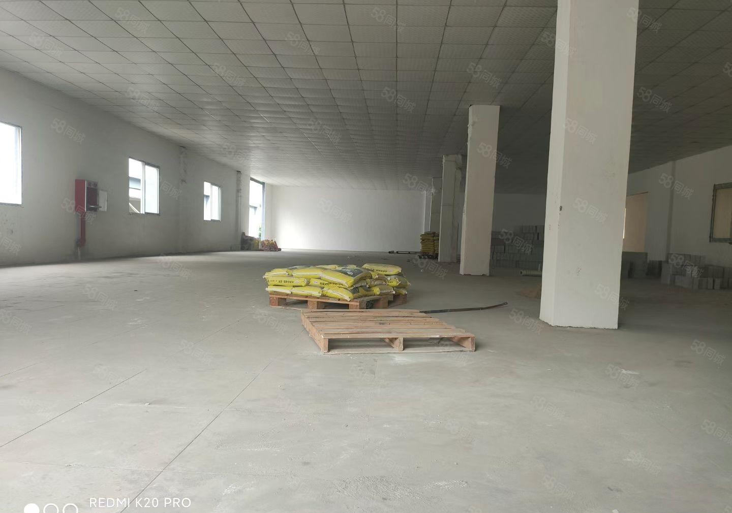 长安咸西新出二楼900方，全新吊顶