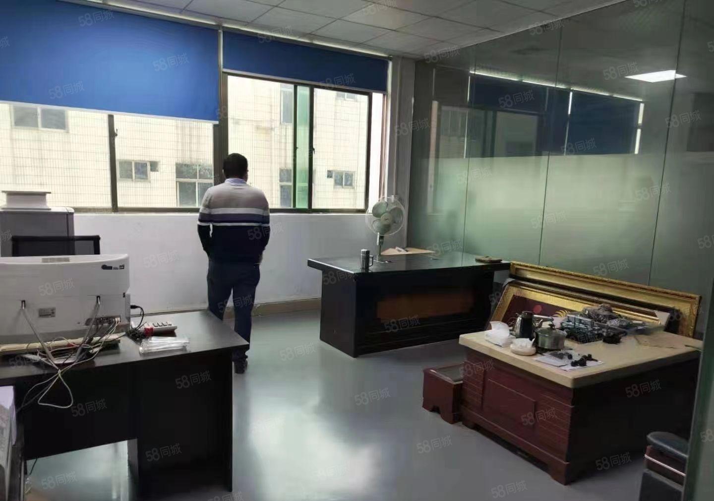 年底3楼厂房 底价出租  精装修 近沿江高速 入驻可生产