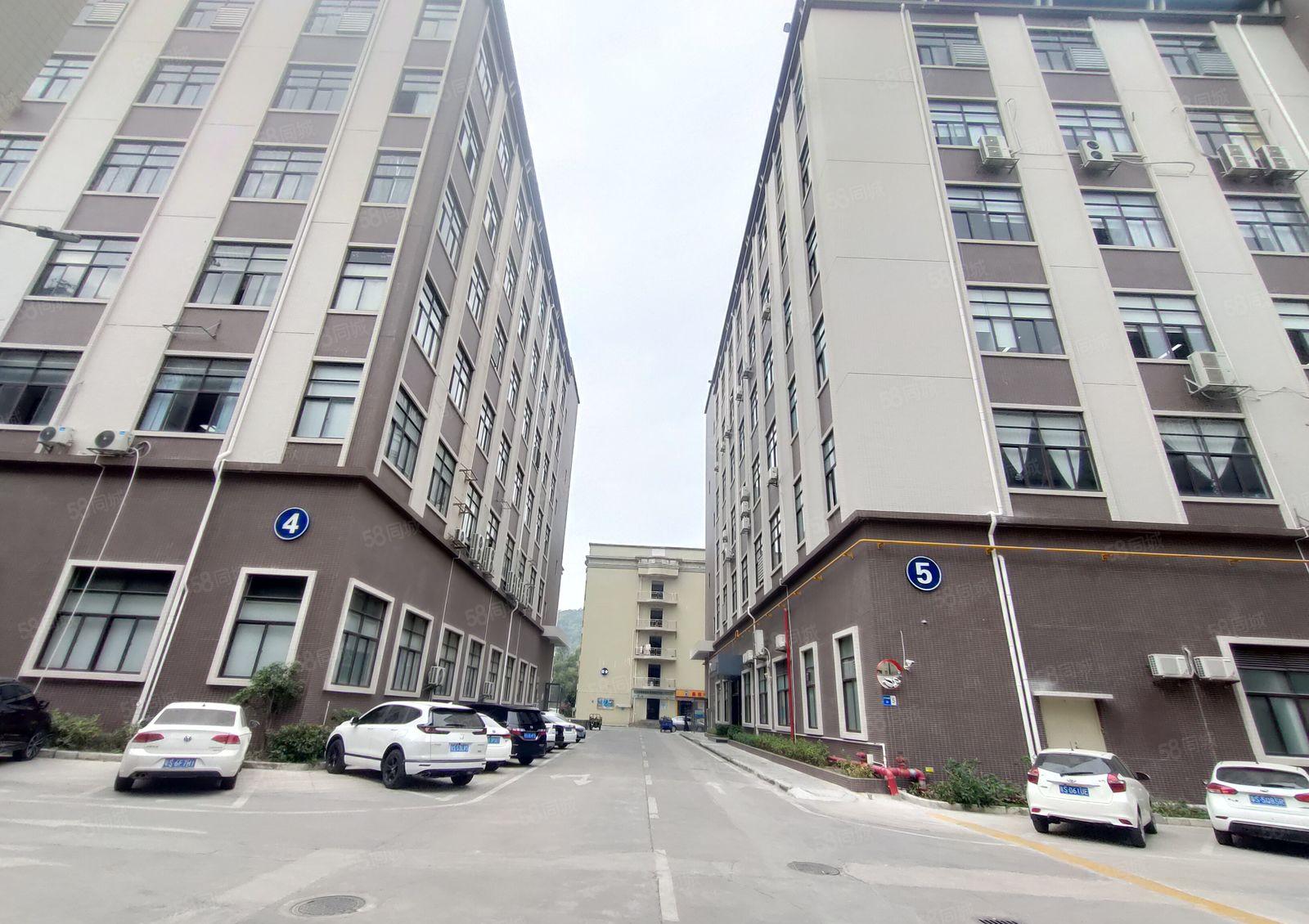 长安镇厦边一楼3580方花园式厂房出租高度8米带牛角