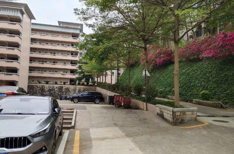 长安原房东工业园区新出楼上800平厂房精装修低价出租水电齐全