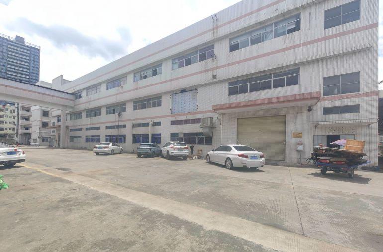 长安镇霄边4500平方3层独栋厂房，任意面积分组