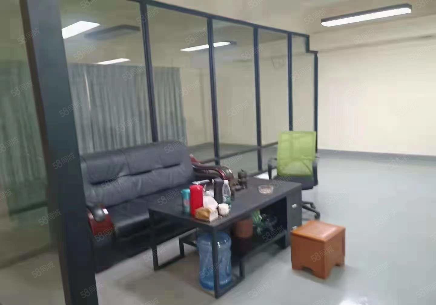 长安原房东一楼2200平方厂房出租，可办注塑喷油环评