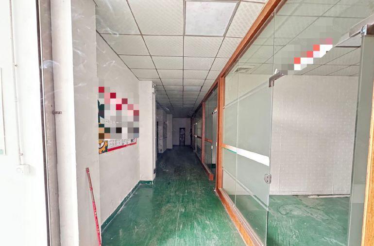 锦厦原房东直租，10块二楼1850平光线好，水电齐全，精装修