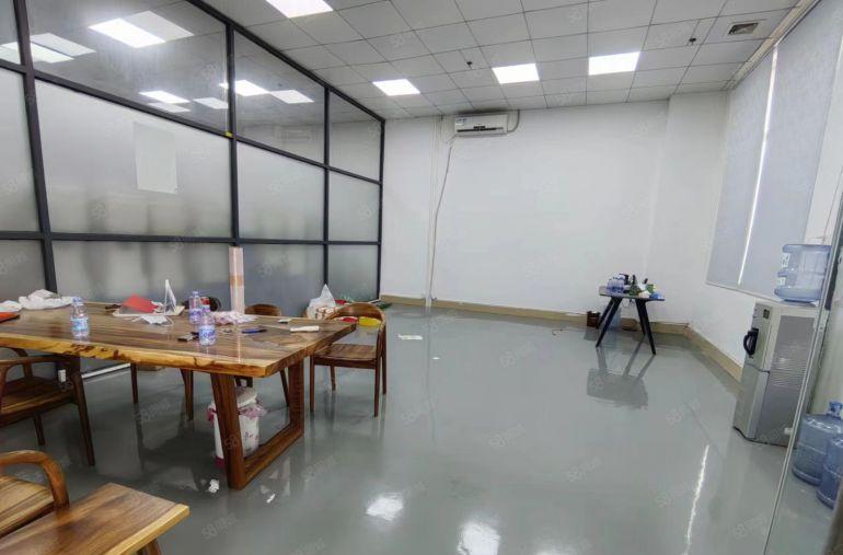 精装修层高6米，长安乌沙新出一楼800平厂房低价出租