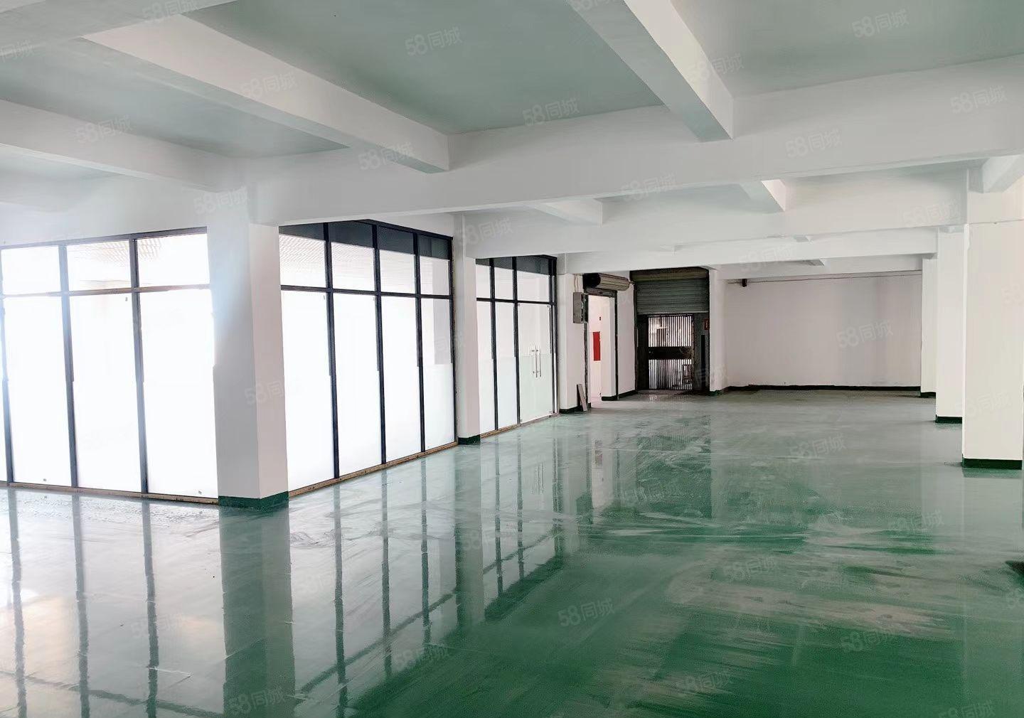 沙头楼上700平方厂房出租，水电齐全