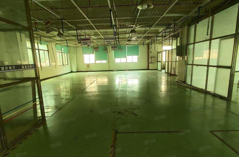 长安镇乌沙靠深圳一楼二楼1500平精装修水电齐全低价厂房出租