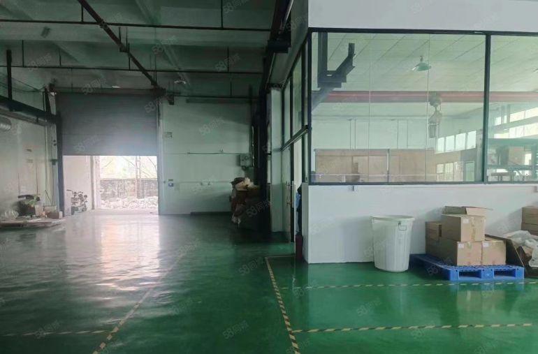 长安镇沿江高速附近新出一楼带行车580平方出租。