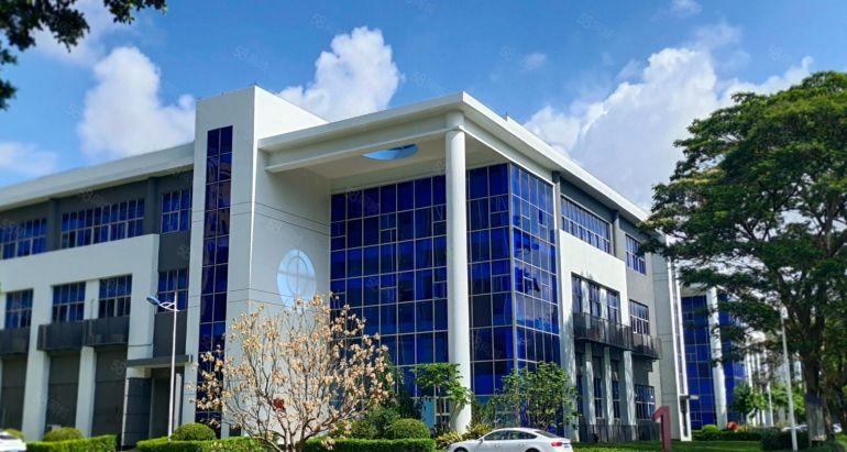 长安红本厂房高6.5米一楼3000平20元起租，可分，不赚电