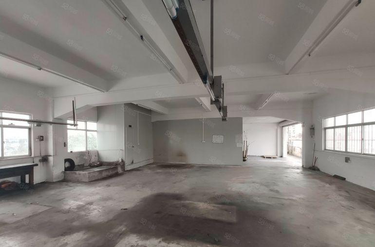 楼上300平报价14块 乌沙带装修低价厂房出租