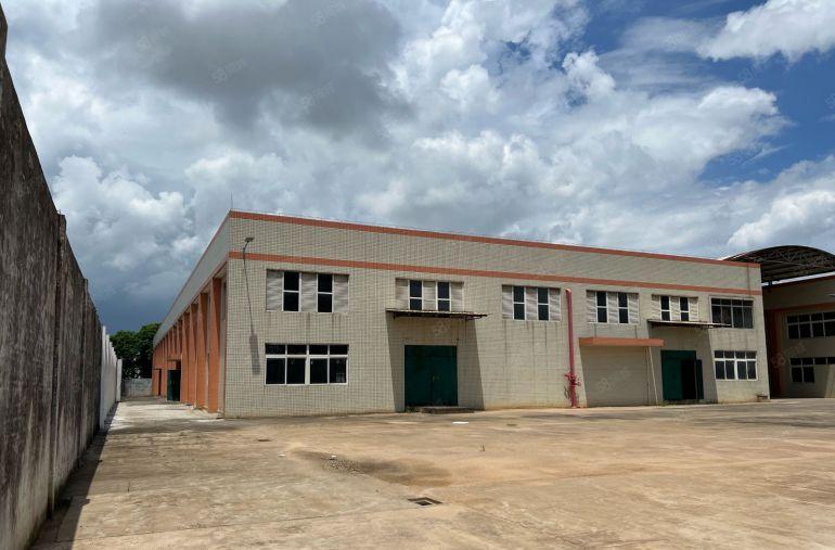 长安镇成熟工业区独院砖墙到顶厂房出租