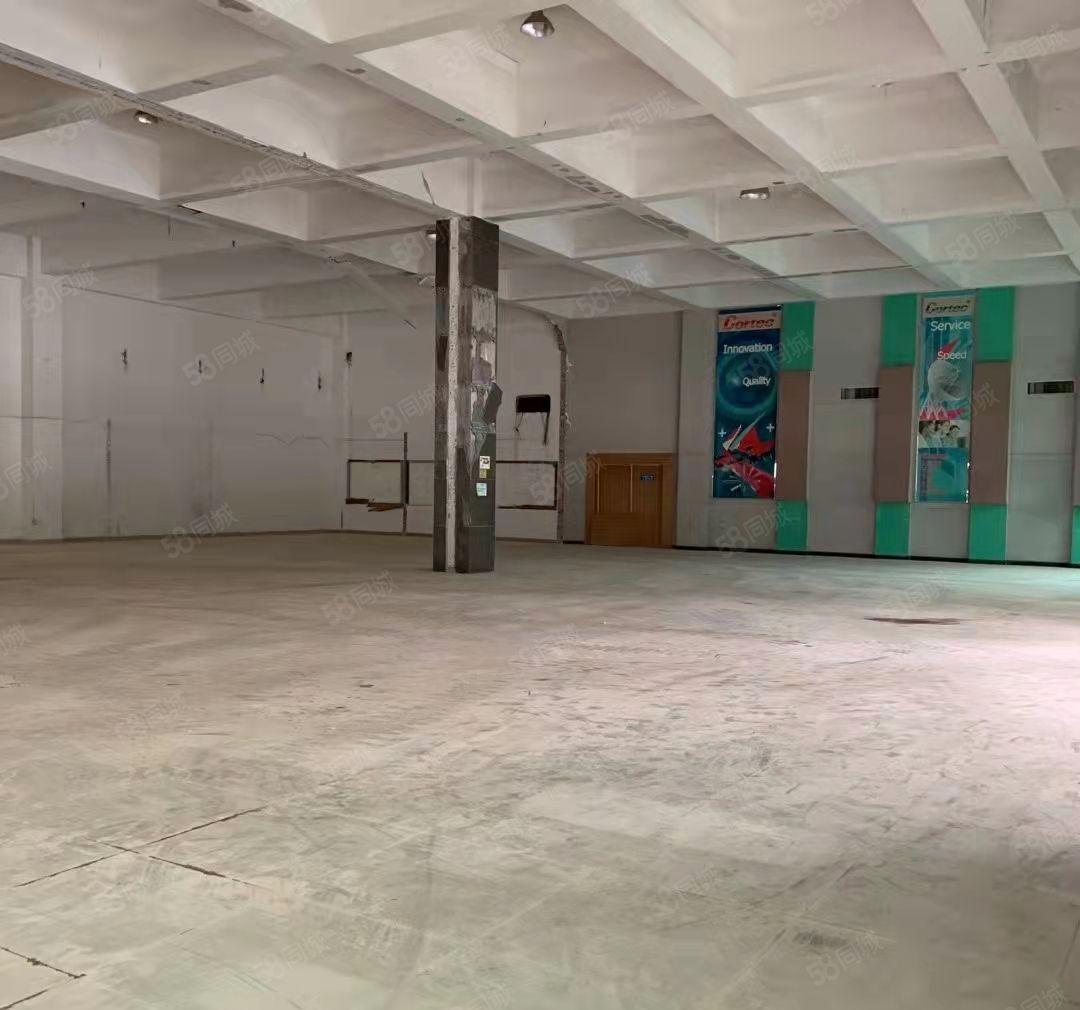 长安镇沙头新出标准厂房一楼4500平厂房出租高6.5米可分租