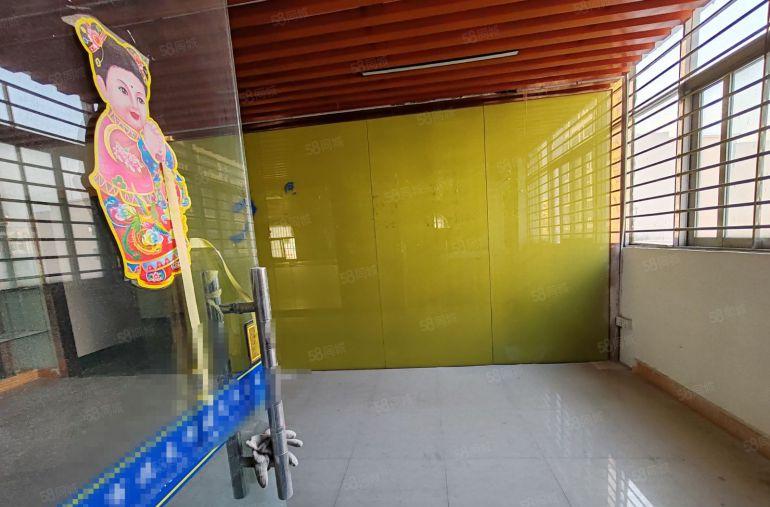 长安乌沙原房东900平出租.免租期三个月，面积实量，全新地坪