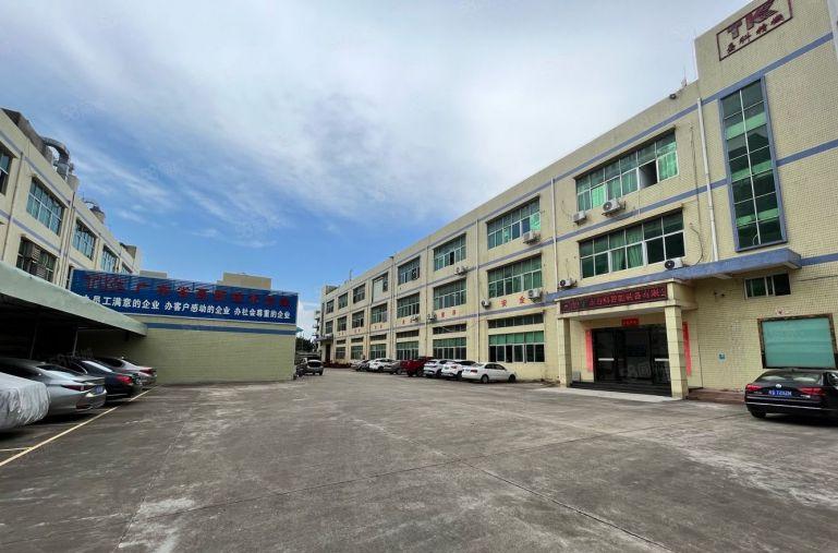 长安沿江高速出口 厦岗原房东独院1500平厂房出租 注塑