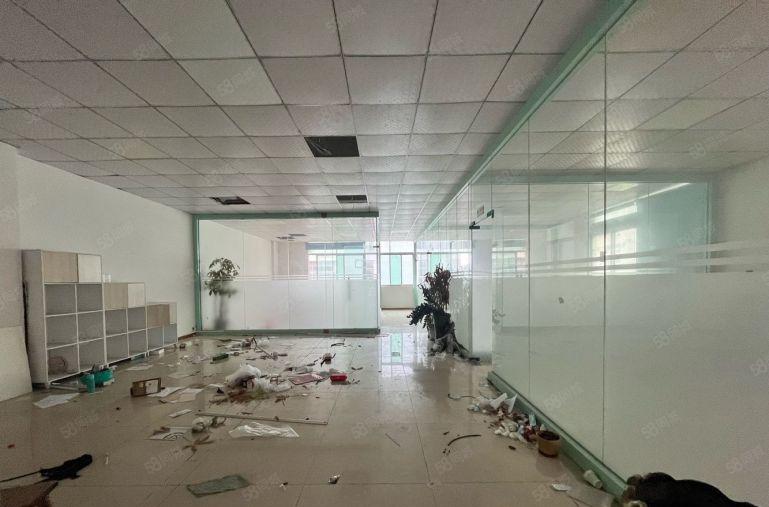 长安沙头原房东600平厂房出租 水电齐全 沿江高速