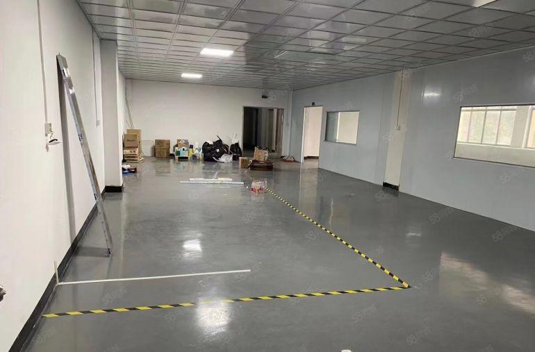 新空出二楼厂房1300平方，水电齐全，长安镇厂房出租