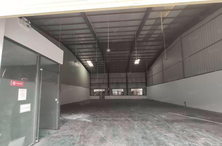 长安乌沙一楼600平高度8米带装修钢构厂房出租