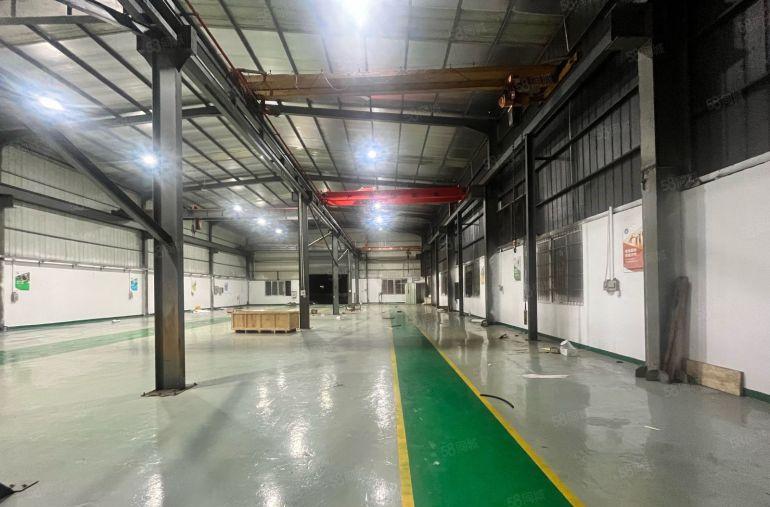 临界深圳 长安锦厦新安大桥单一层独院1000平厂房出租