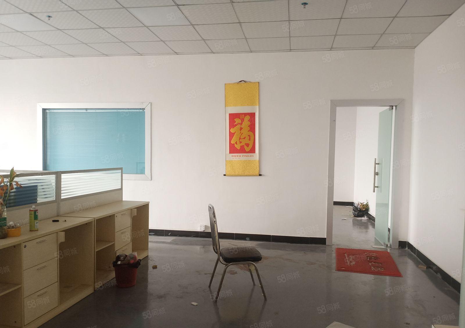 长安乌沙新出楼上2000平精装修厂房出租