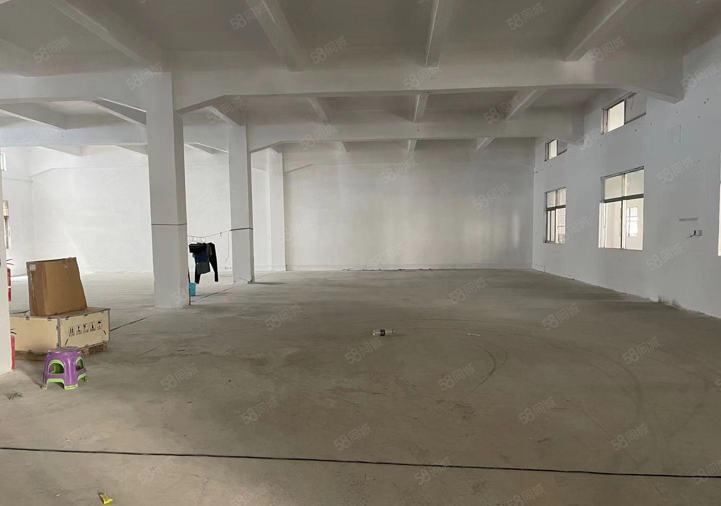 长安宵边4000平原房东出租 业主全新装修 交通方便